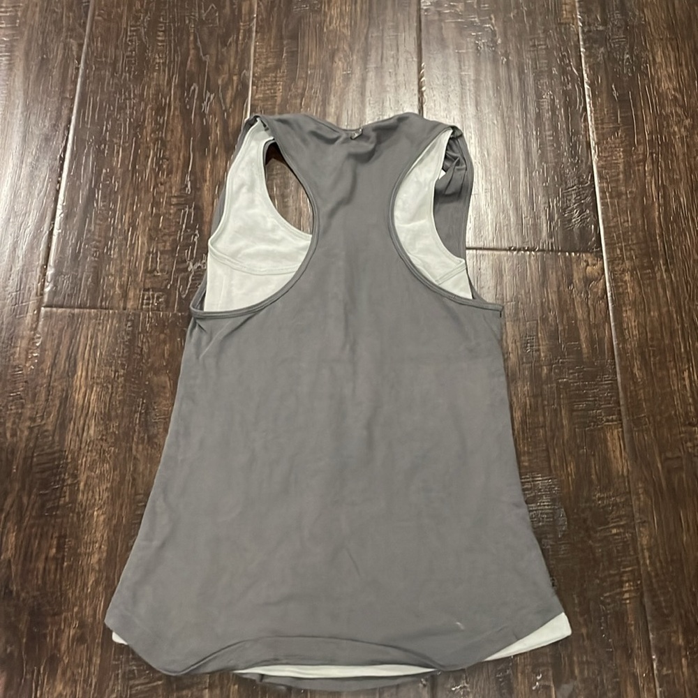 Alo tank top sz XS sleeveless grey